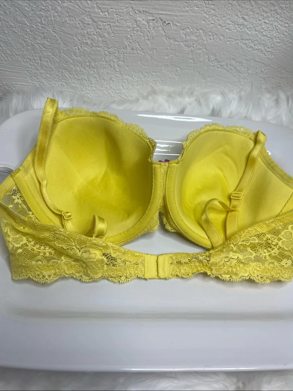 Victorias Secret Lace  Underwire Bra - Yellow